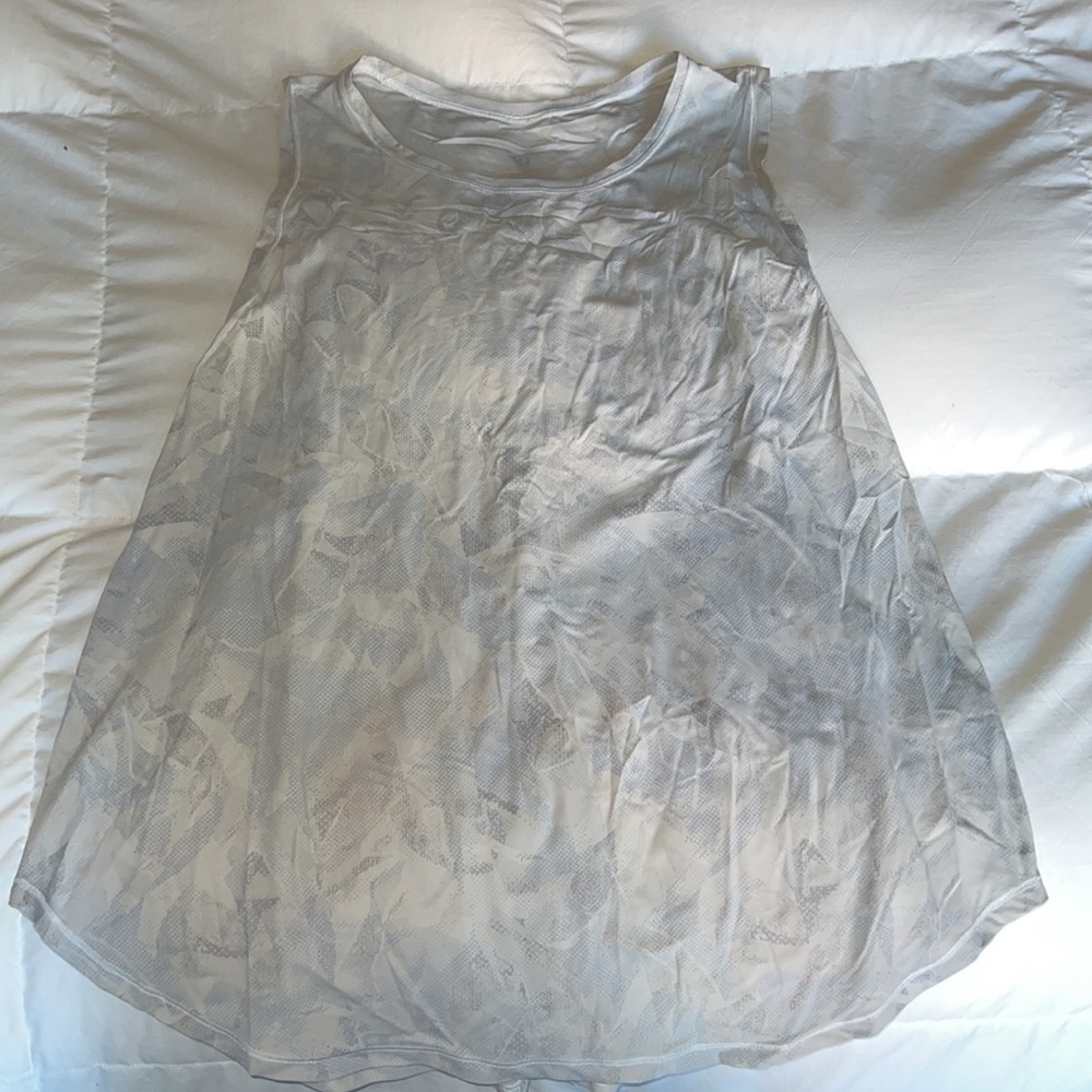 Lululemon white tank (size 10)